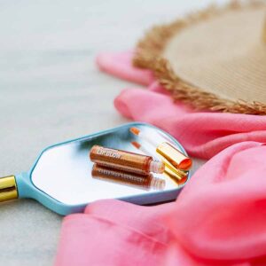 PLUMPING LIP GLOW - Image 3